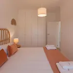 Flh Alcantara Comfy Flat With Balcony